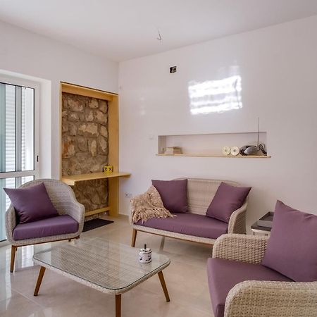 Elegant Apartment Iris 말리로시니 외부 사진